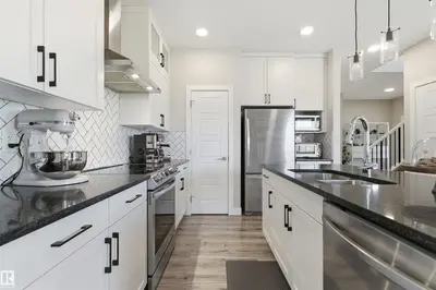 Interior photo 3 of 71 ROBERGE CL