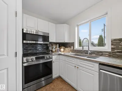 Interior photo 4 of 7211 78 ave NW NW