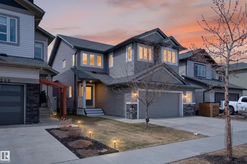 242 CRANBERRY BN, Fort Saskatchewan - $579,900