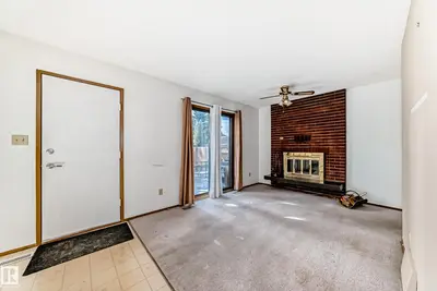Interior photo 3 of 9528 189 ST NW