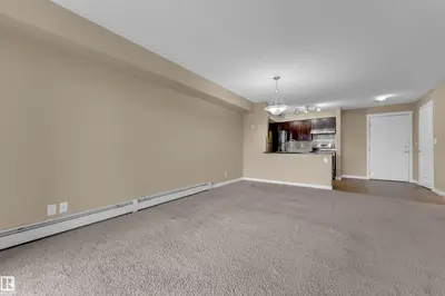 Interior photo 3 of #303 111 WATT CM SW