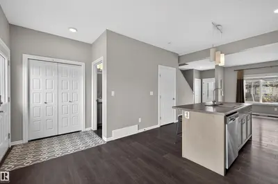 Interior photo 3 of 828 36 AV NW