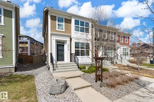 2819 MAPLE WY NW, Edmonton - $400,000