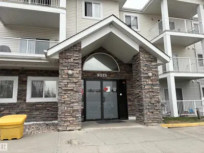 Interior photo 1 of #138 9525 162 AV NW