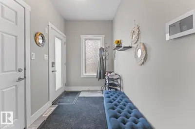Interior photo 4 of 6810A Tri City WY
