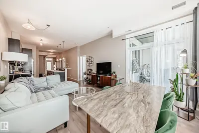 Interior photo 3 of #216 10531 117 ST NW