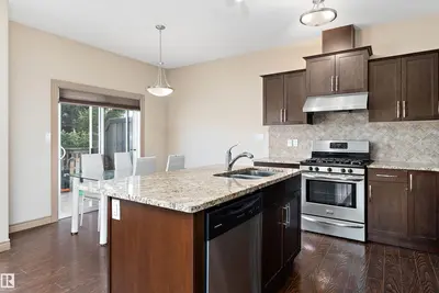 Interior photo 3 of #23 3103 HILTON DR NW