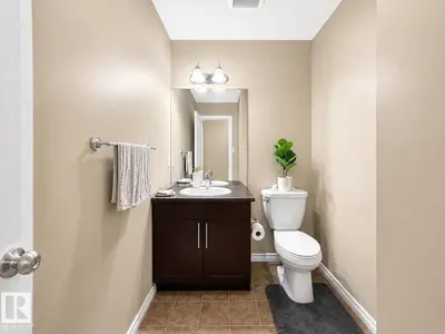 Interior photo 4 of 3609 WEIDLE BEND BN SW SW