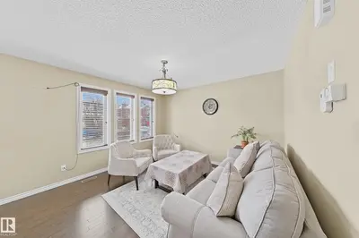 Interior photo 3 of 3609 WEIDLE BEND BN SW SW