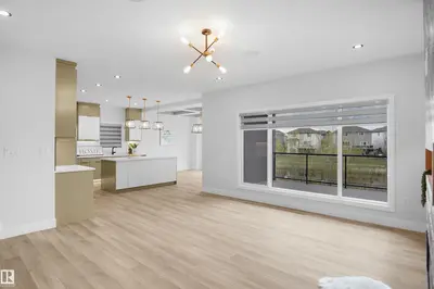 Interior photo 3 of 162 EDGEWATER CI