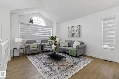 Interior photo 2 of 1107 111A ST NW
