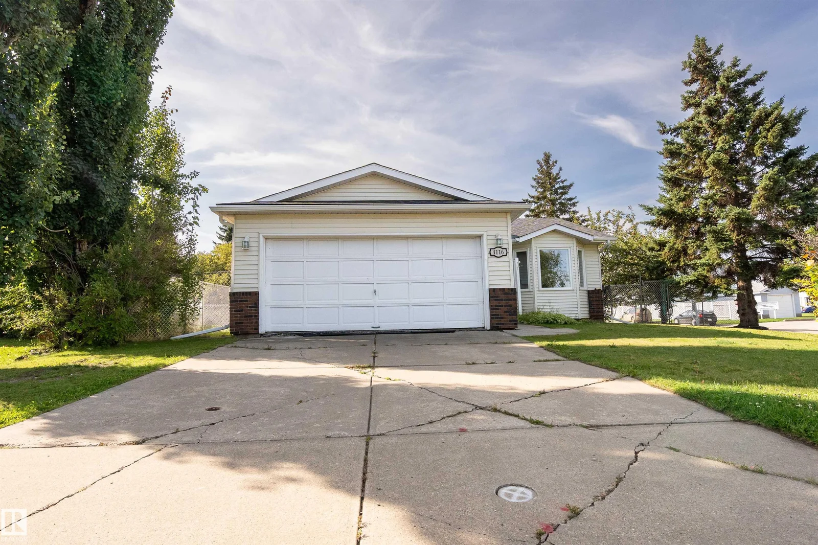 4116 44 AV, Stony Plain - 4 bedroom Detached Single Family for sale