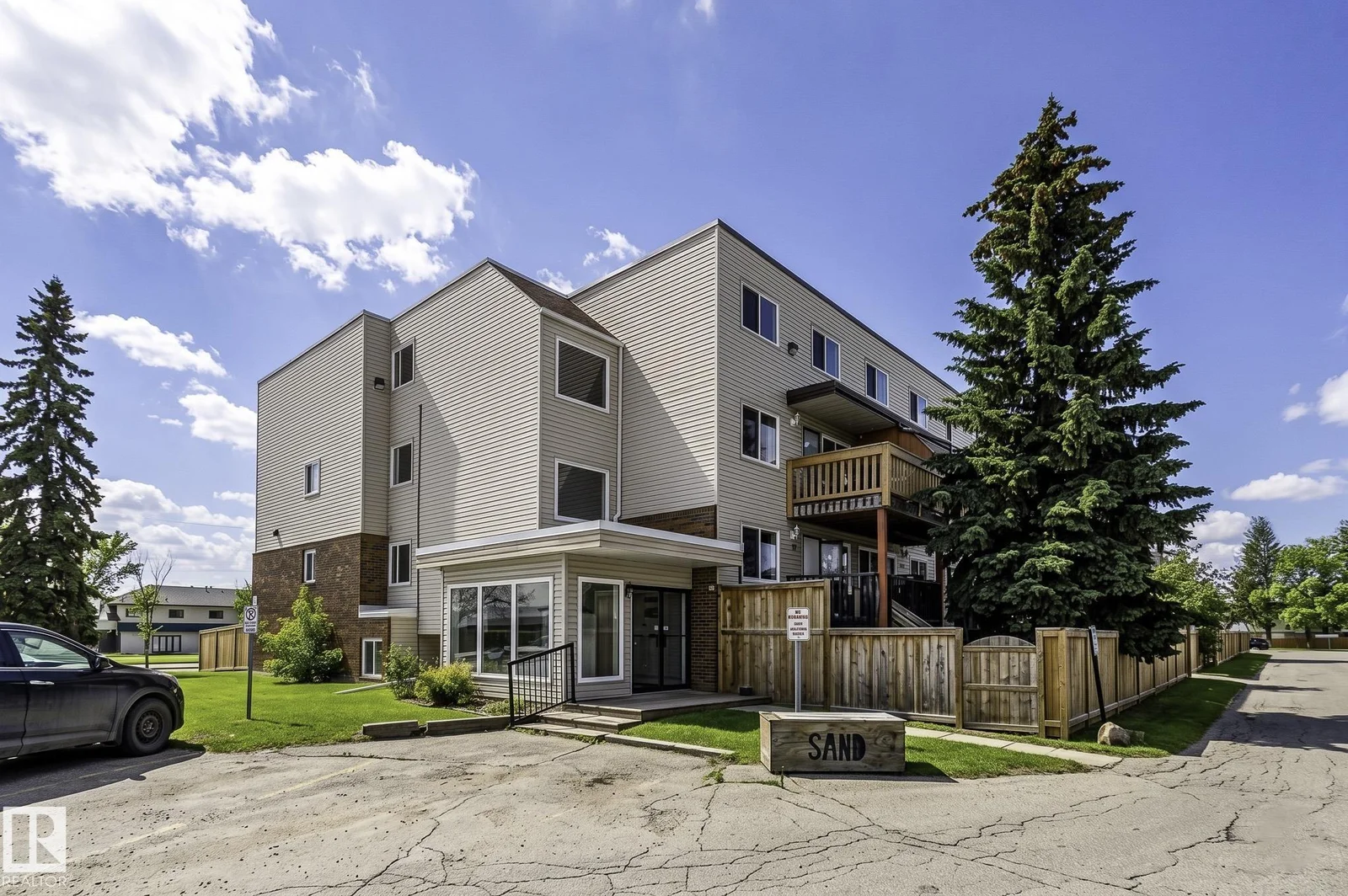 #130 95 McKenney AV, St. Albert - 2 bedroom Apartment for sale