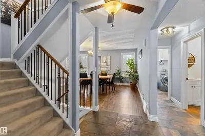 Interior photo 4 of 501 LAKESIDE DR