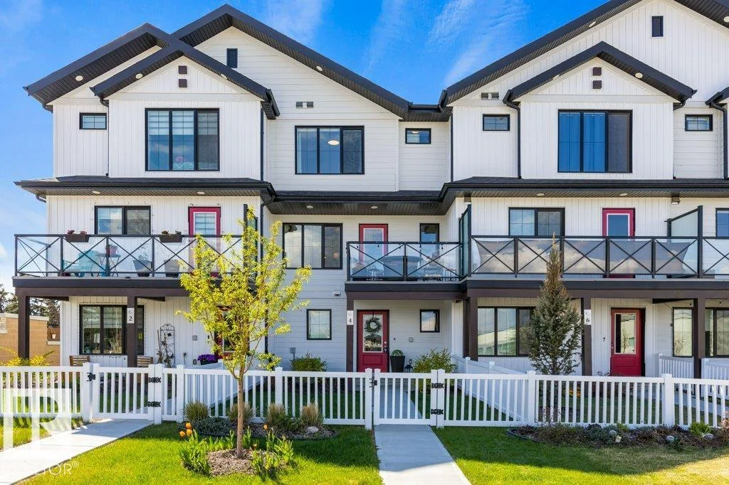 4 JENSEN GA, St. Albert - 3 bedroom Residential Attached for sale