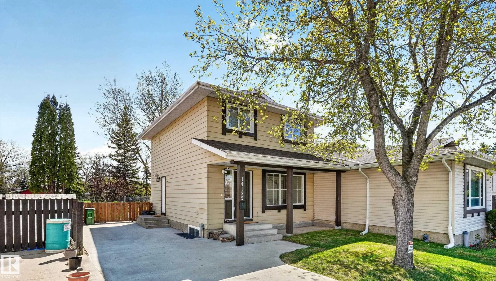 14125 30 ST NW, Edmonton - 4 bedroom Duplex for sale