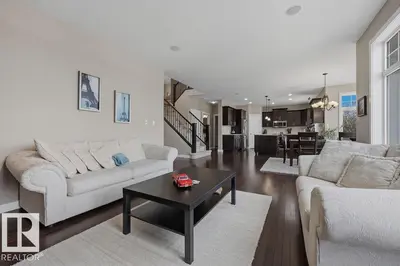 Interior photo 3 of 5 KRAHN CO