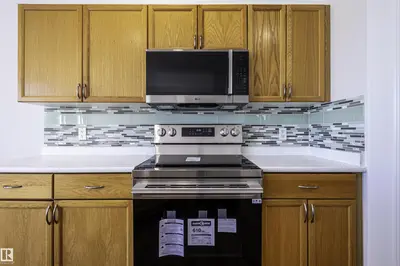 Interior photo 4 of 22 STONY CREEK