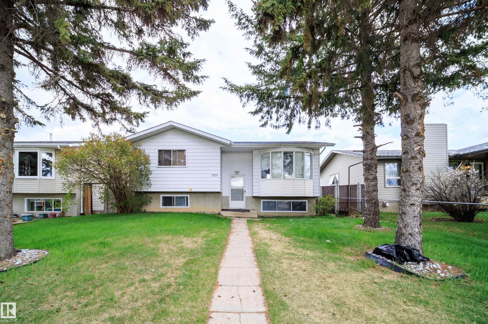 1771 37 ST NW, Edmonton - 6 bedroom Detached Single Family for sale