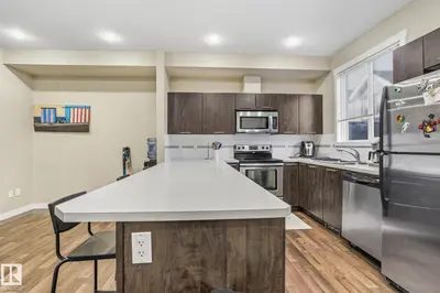 Interior photo 2 of #30 6075 SCHONSEE WY NW