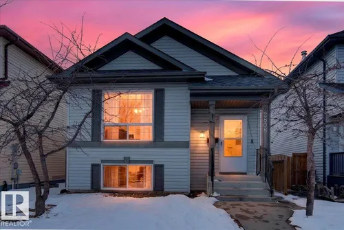 2808 25 ST NW, Edmonton - $439,000