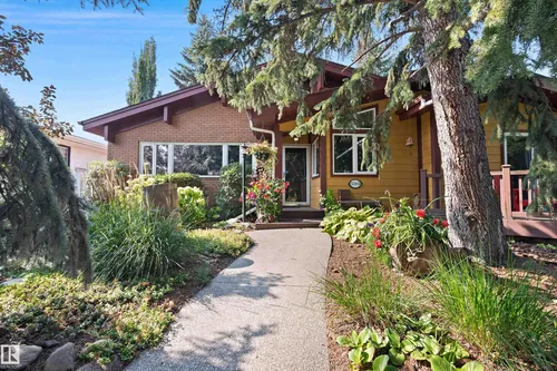 5704 144 ST NW, Edmonton - $755,000