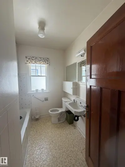 Interior photo 3 of 9630 106 AV NW