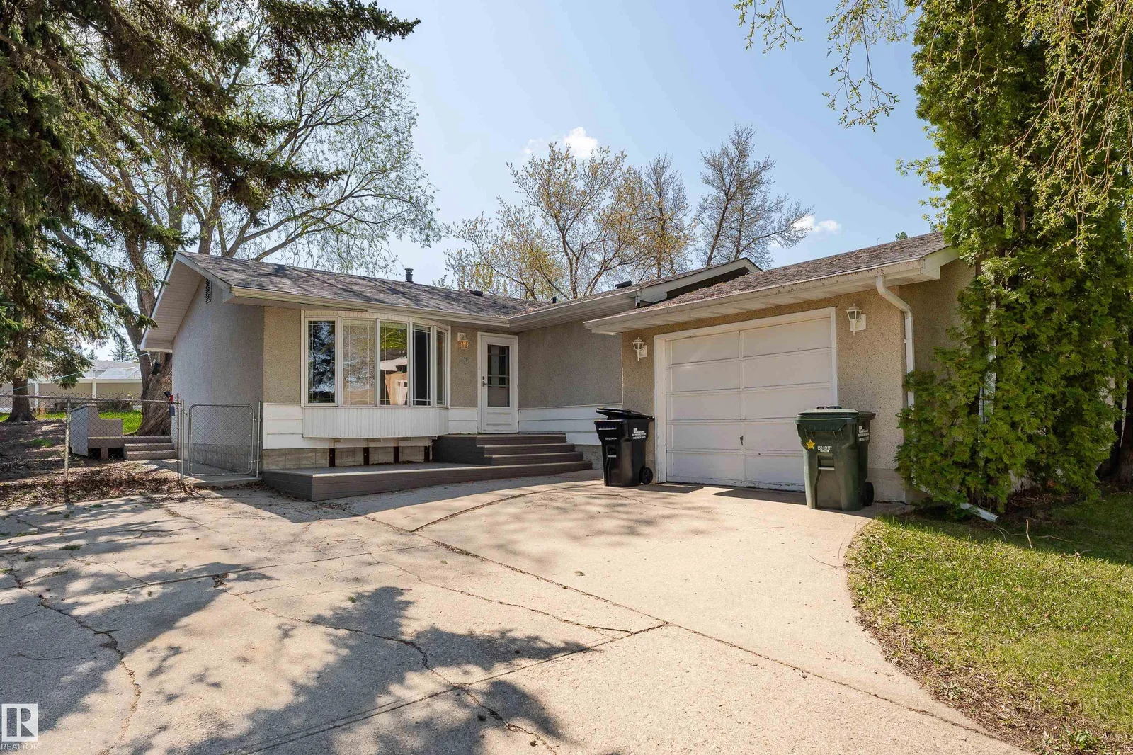 23 Bluebird CR, Sherwood Park - 4 bedroom Detached Single Family for sale