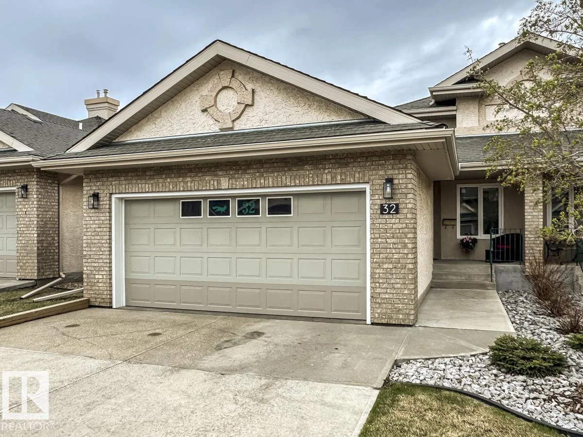 , Sherwood Park - 3 bedroom Duplex for sale