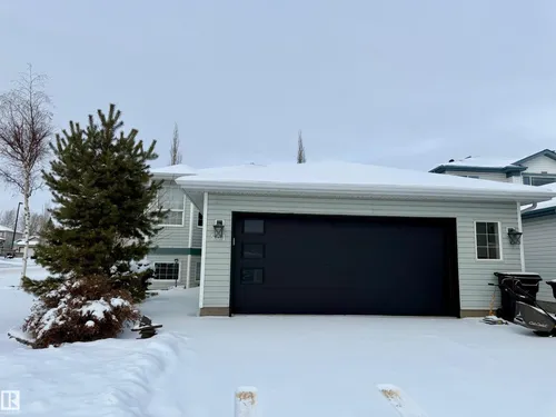 501 FORREST DR, Sherwood Park - $550,000