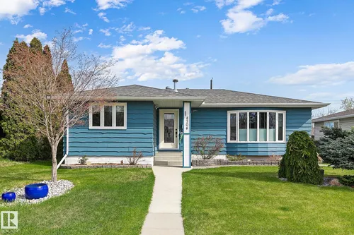 4704 109 AV NW, Edmonton - $549,888