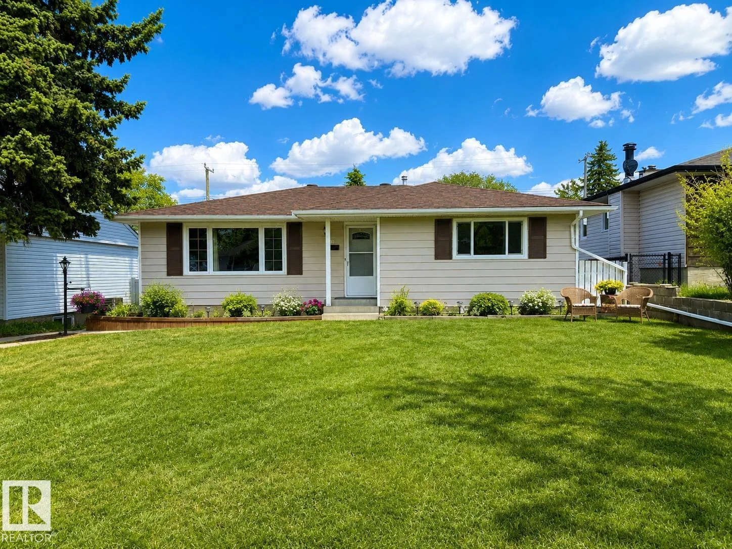 10807 52 ST NW, Edmonton - 3 bedroom Detached Single Family for sale