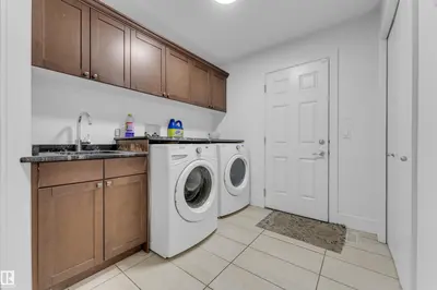Interior photo 2 of 3219 16 AV NW