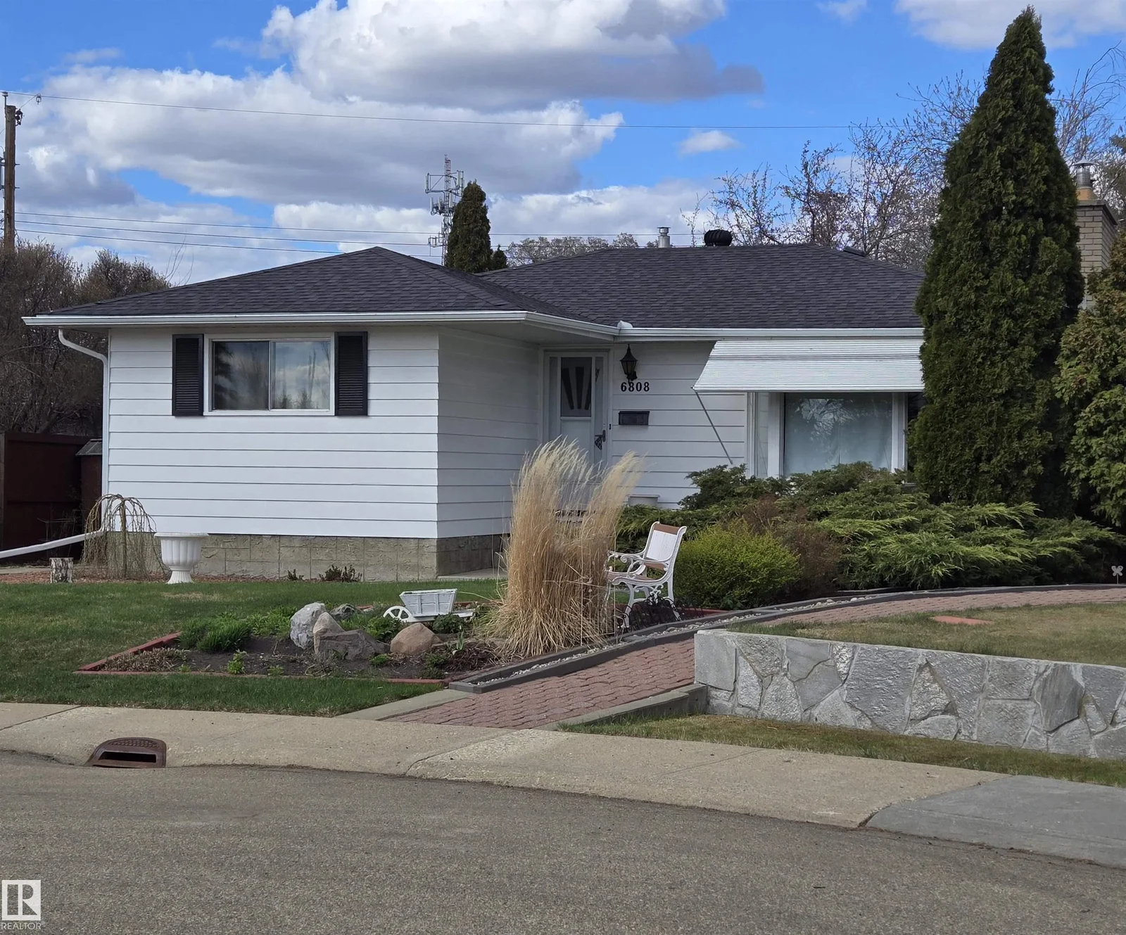 6808 135A AV NW NW, Edmonton - 3 bedroom Detached Single Family for sale