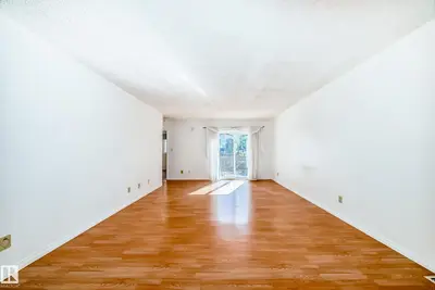 Interior photo 4 of 5927 189 ST NW