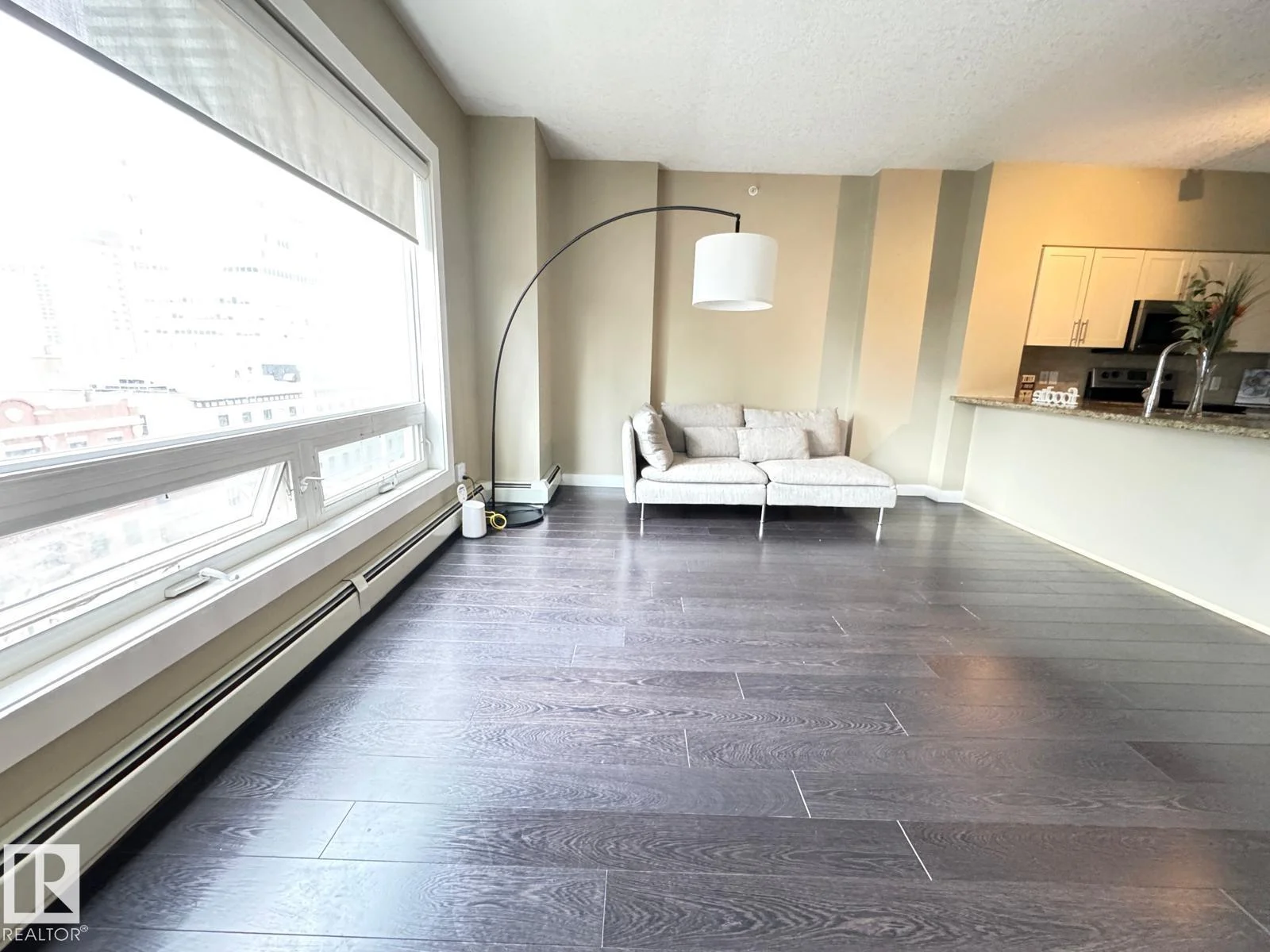#702 10136 104 ST NW, Edmonton - 1 bedroom Apartment for sale
