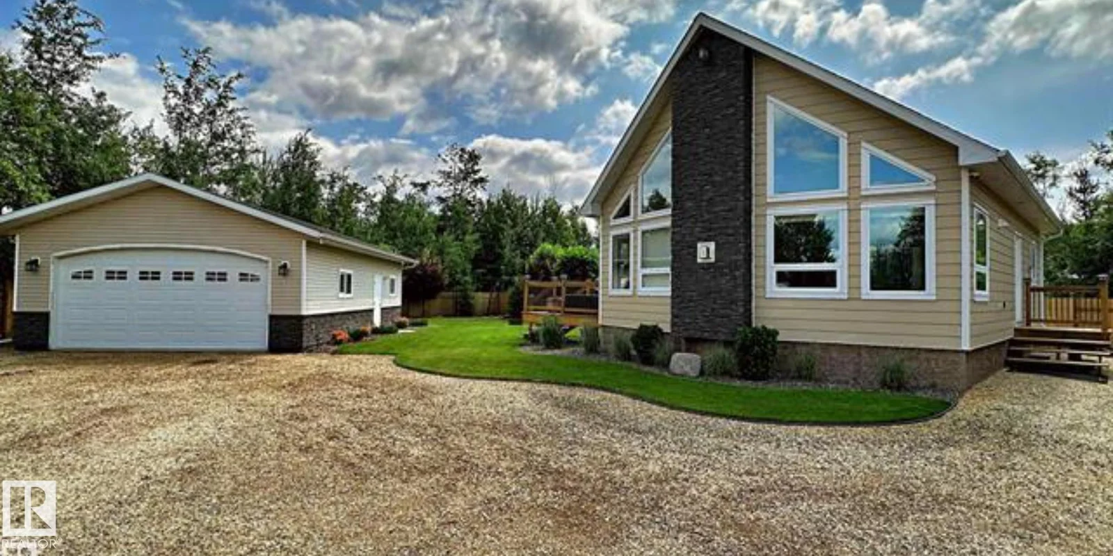 , Rural Big Lakes M.D. - 2 bedroom Detached Single Family for sale