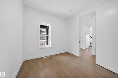 Interior photo 2 of 