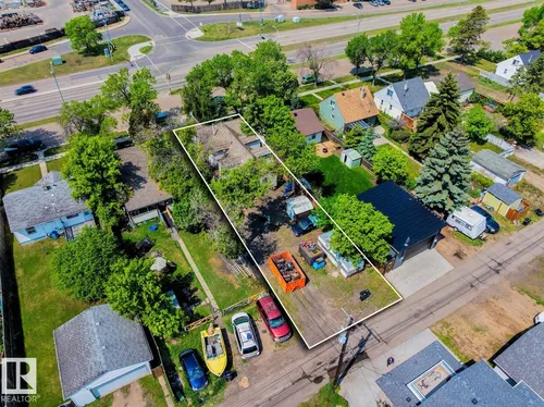 12223 107 ST NW, Edmonton - $275,000