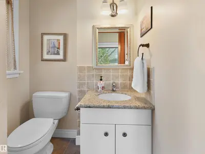 Interior photo 4 of 9202 117 ST NW