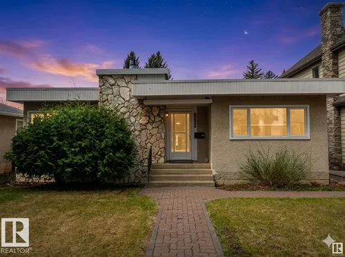 9126 117 ST NW, Edmonton - $1,099,900