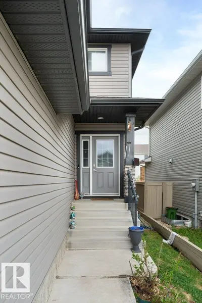 Interior photo 1 of 4443 6 ST NW NW