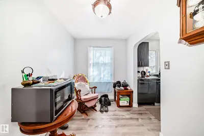 Interior photo 4 of 11303 60 ST NW