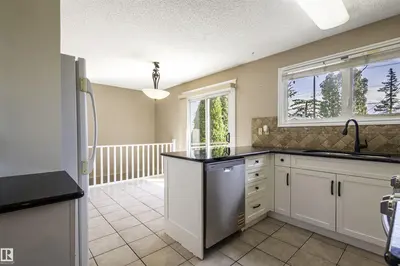Interior photo 3 of 9331 52 ST NW