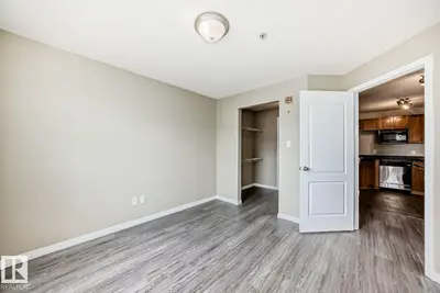 Interior photo 2 of #1315 330 CLAREVIEW STATION DR NW