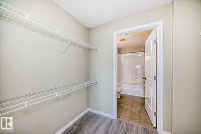 Interior photo 4 of #1315 330 CLAREVIEW STATION DR NW