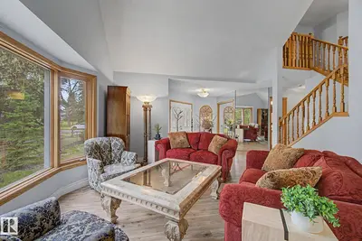 Interior photo 4 of 1 FIELDSTONE DR