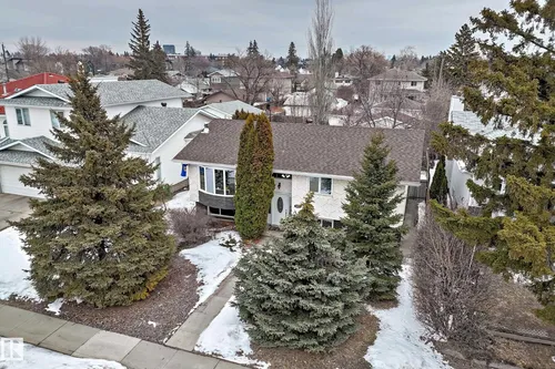 9813 152 ST NW, Edmonton - $535,000