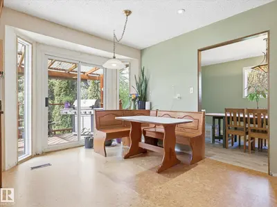 Interior photo 4 of 45 LORNE CR