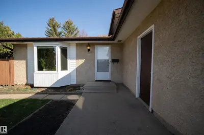 Interior photo 1 of 4724 38B AV NW NW
